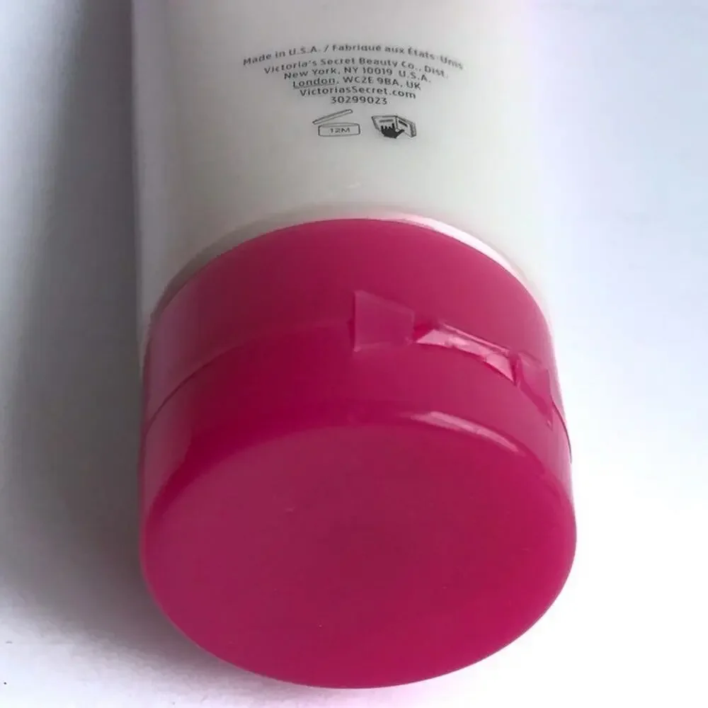 Victoria's Secret Bombshell Lotion 3.4 fl oz New